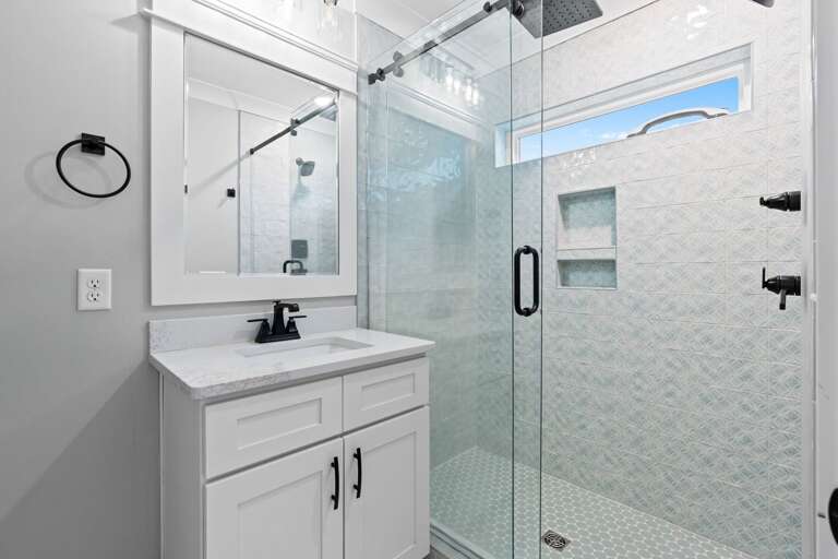 Bathroom 
CAM 11-1-25
