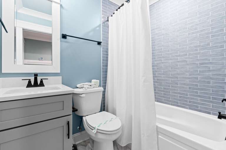 Bathroom 
CAM 11-1-25