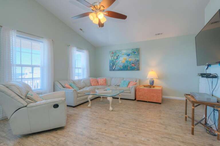 2nd Living Area
GW 10-23-25