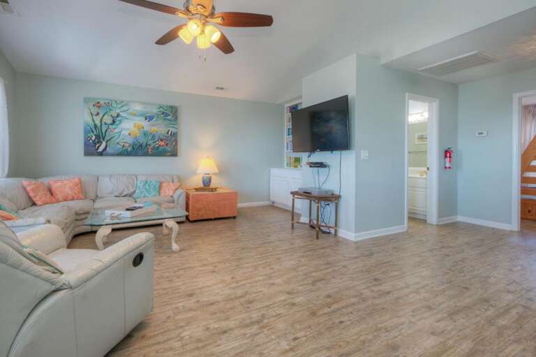2nd Living Area
GW 10-23-25