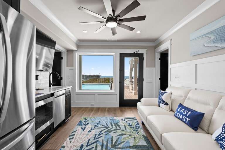 2nd Living Area