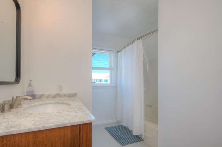 The Pink Pelican 35 GW 12-20-25