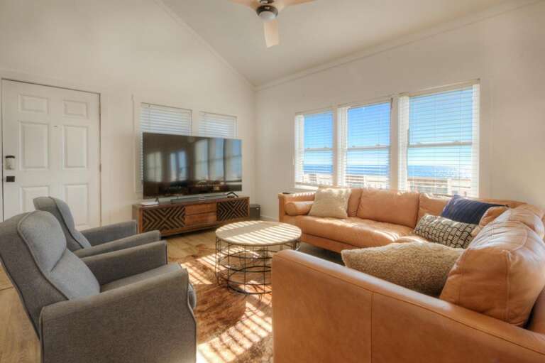 The Pink Pelican 13 GW 12-20-25