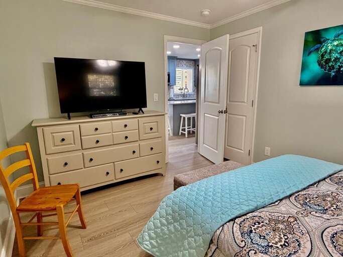 The Lazy Sea Pony 2/10 JR