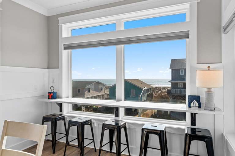 Dining Area
CAM 1-9-26