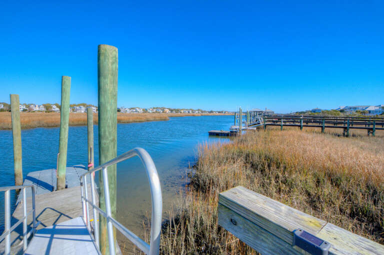 Dock