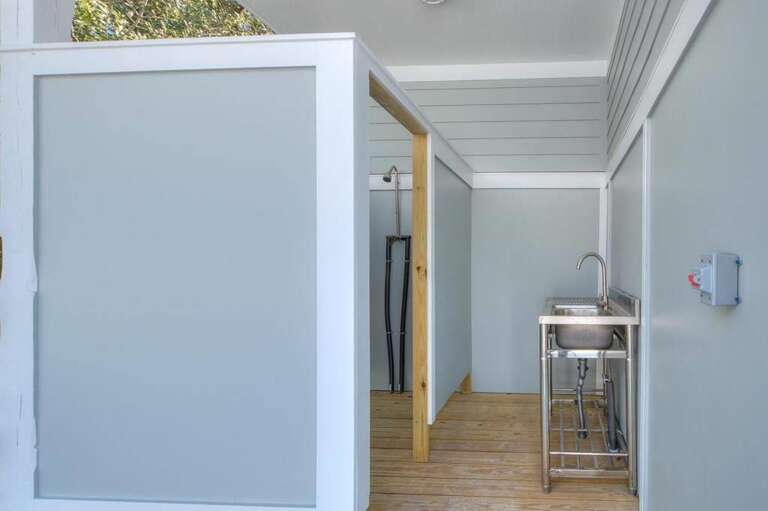 Outdoor shower
GW 10.23.24