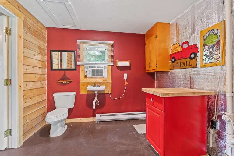 124NEMiddletonAve - 10