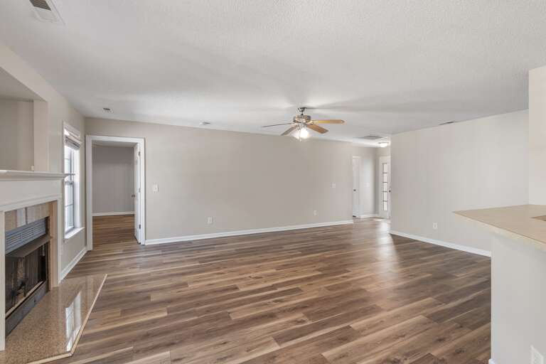 4949MontserratDr - 6