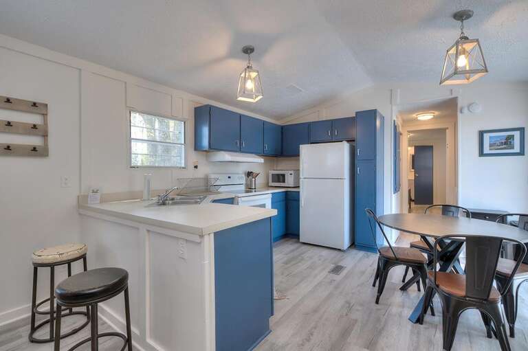 Reel Simple 8601 E Oak Island-large-008-005-DSC 4177 8 9 Enhancer-1500x999-72dpi