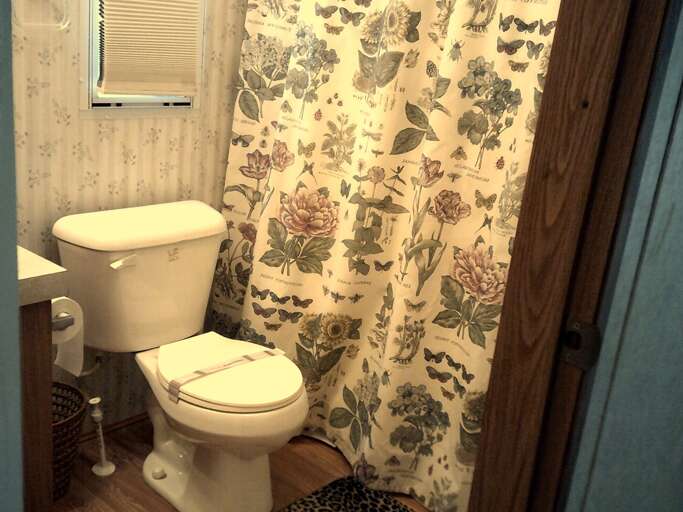 7708 E Oak Island Drive 017.JPG