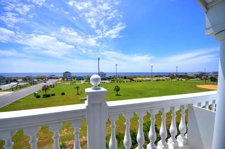 126 SE 49th Street Eden Cove-large-011-011-Master Balcony View-1500x996-72dpi