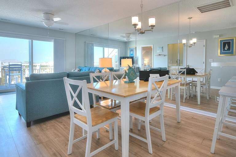 Dining Room
GW 9.2022