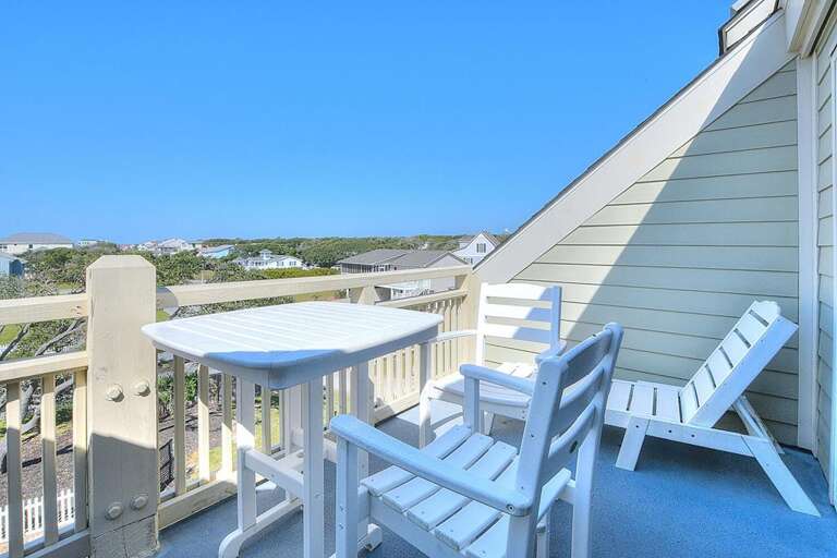 Ocean Views
GW 9.2022