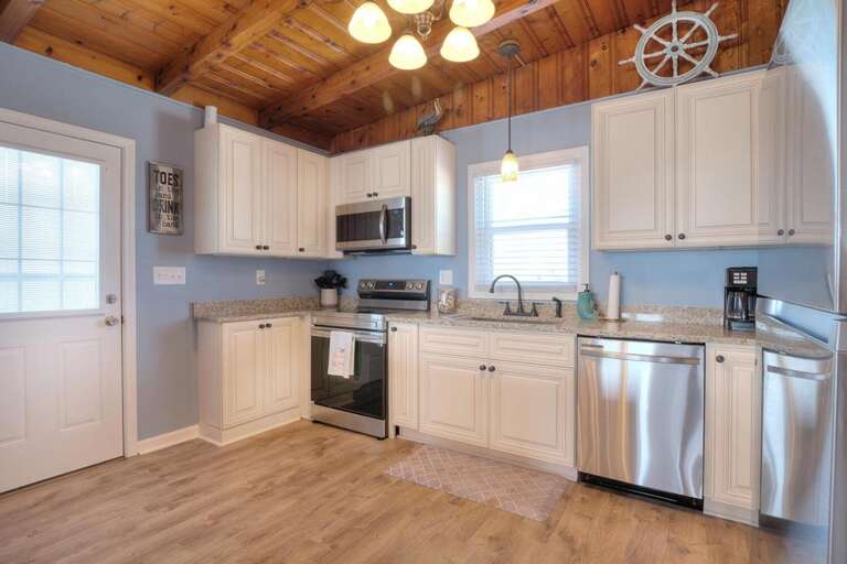 Kitchen Appliances 
GW 3.30.24