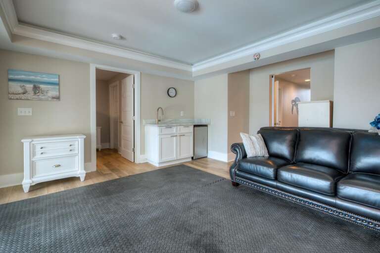 2nd Living Area