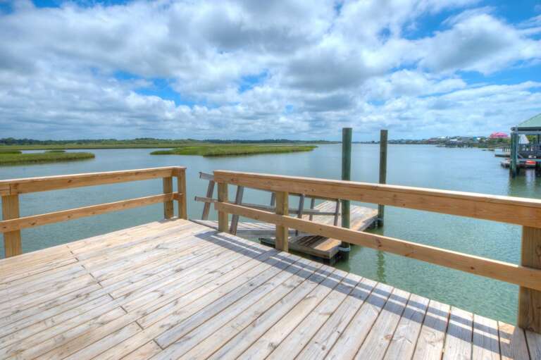 Dock