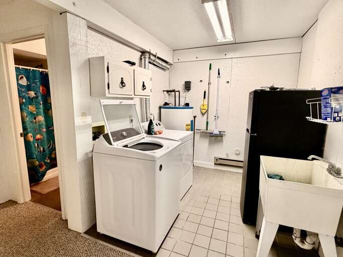 Washer & Dryer