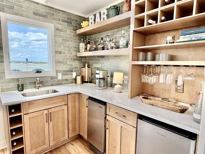 Wet Bar
