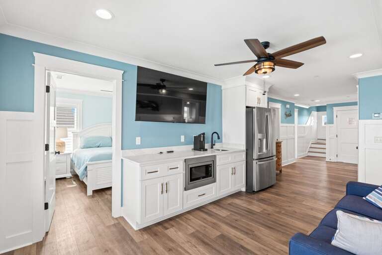 2nd Living Area