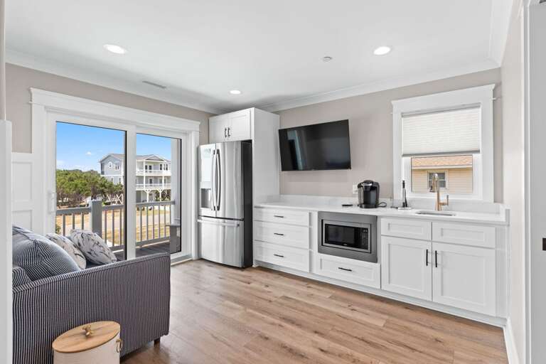 2nd Living Area