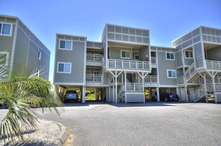 1000 Caswell Beach Rd Oak-small-002-4-Building Exterior-666x442-72dpi