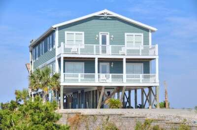Beach Mountain 6628 Kings Lynn-small-001-29-Front of Home-666x441-72dpi