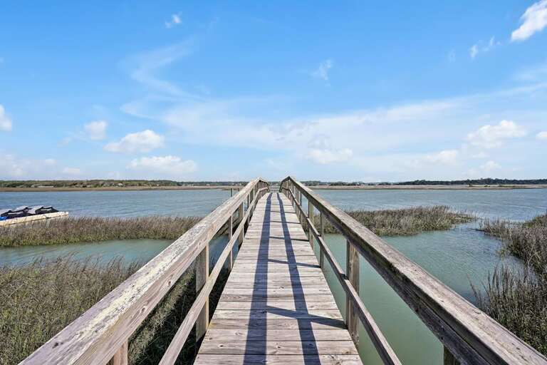 Beach Mountain.82.CG.4-16-25