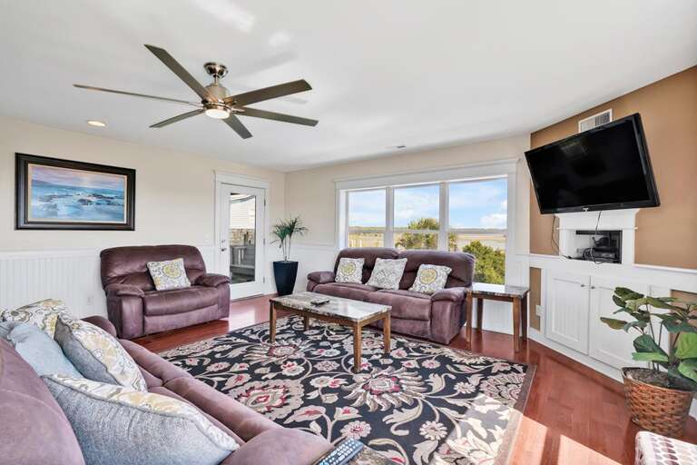 Beach Mountain.33.CG.4-16-25