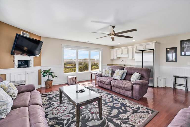 Beach Mountain.31.CG.4-16-25