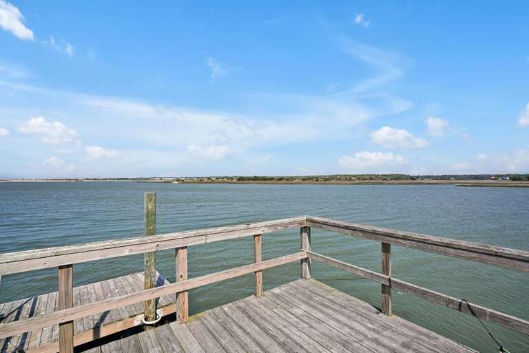 Beach Mountain.84.CG.4-16-25