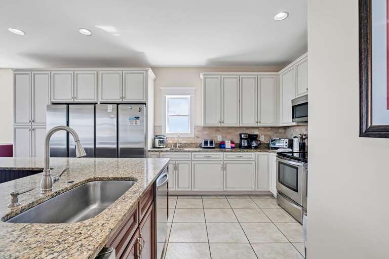 Beach Mountain.55.CG.4-16-25