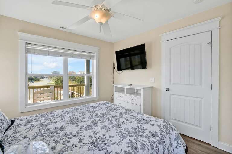 Beach Mountain.14.CG.4-16-25