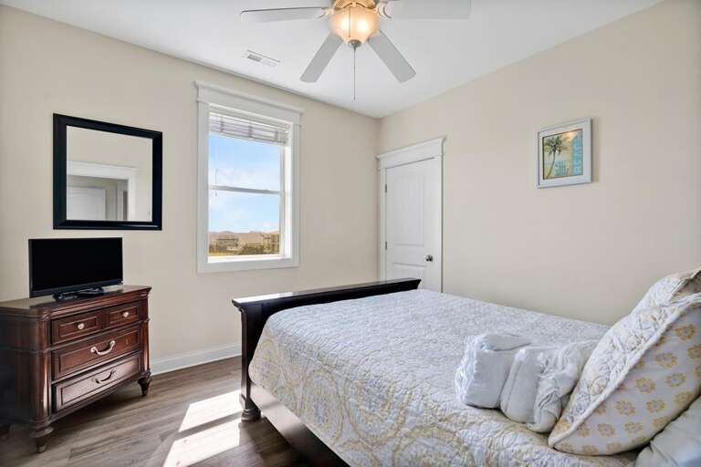 Beach Mountain.38.CG.4-16-25