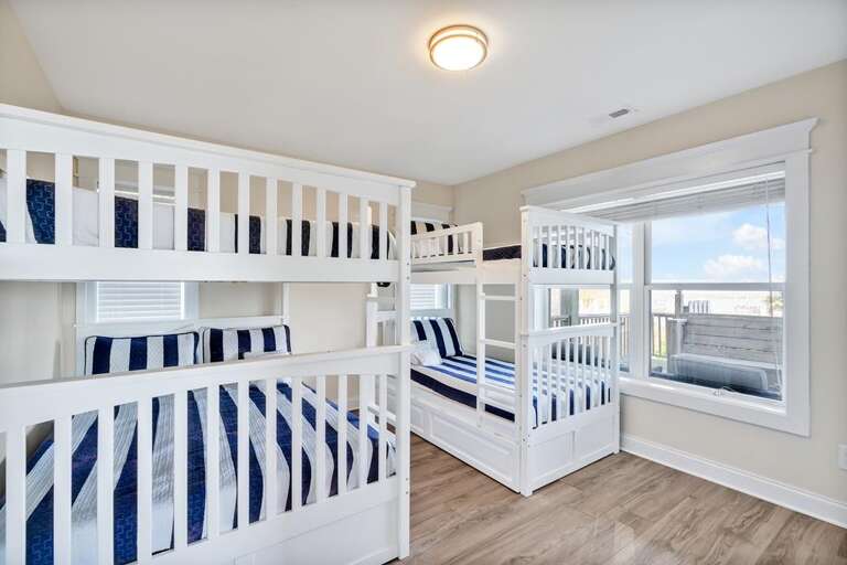 Beach Mountain.28.CG.4-16-25