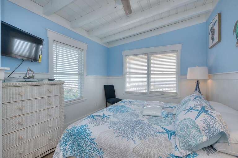 King Bedroom
GW 3.2023