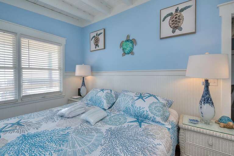 King Bedroom
GW 3.2023