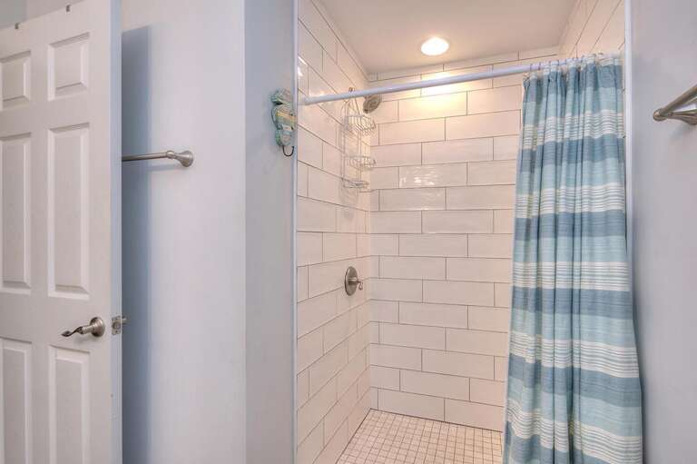Bathroom 
GW 5.5.23