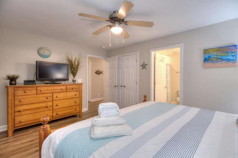 Bedroom 
 GW 1.2023