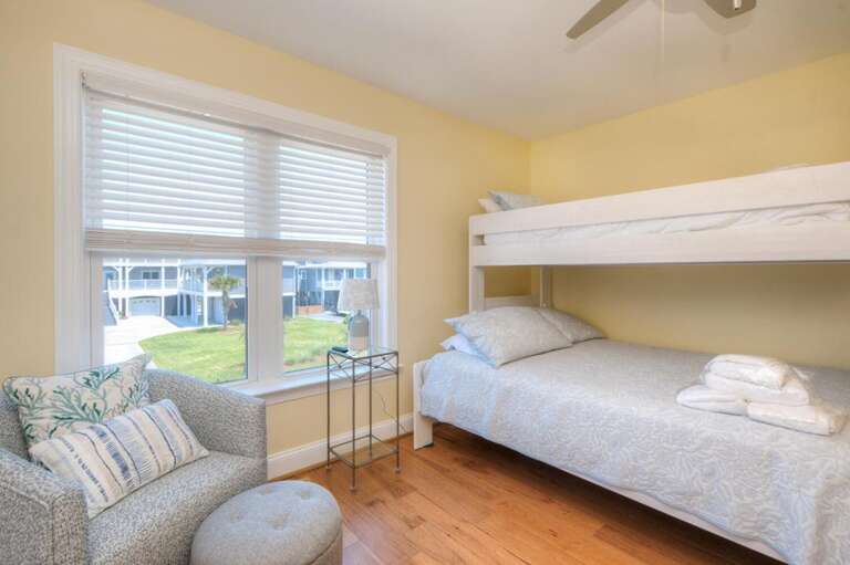 Bedroom 
GW.5-13-25