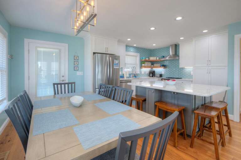 Dining Area
GW.5-13-25
