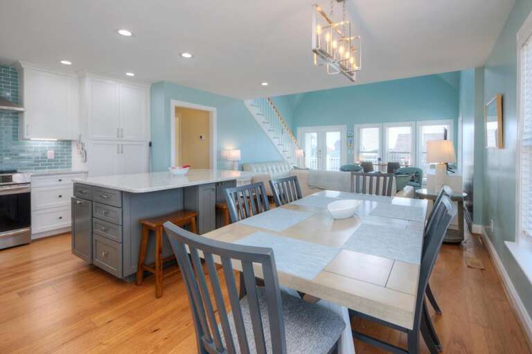 Dining Area
GW.5-13-25