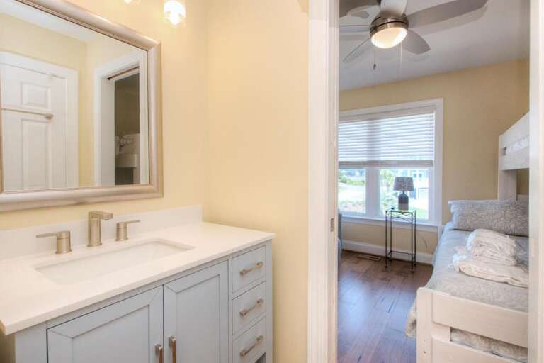 Picture Perfect.26.GW.5-13-25