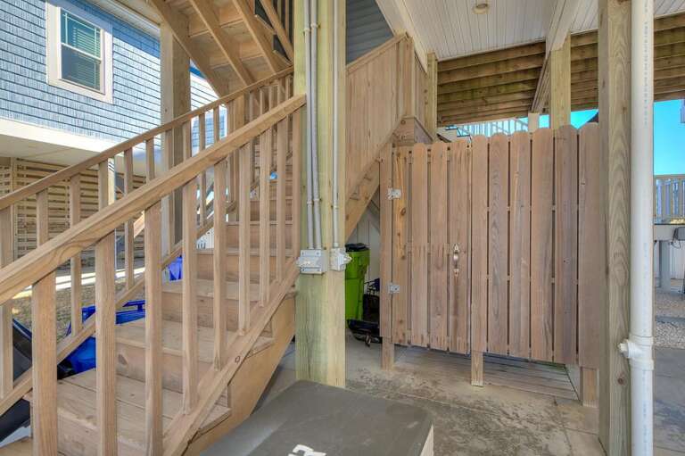 Outdoor shower
GW 1.19.24