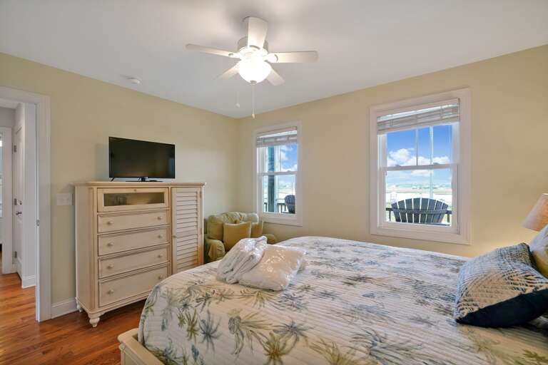 Bedroom 
CG 11.17.23