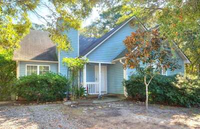 102 SE 37th St The Happy House-small-001-15-Front of Home-666x433-72dpi