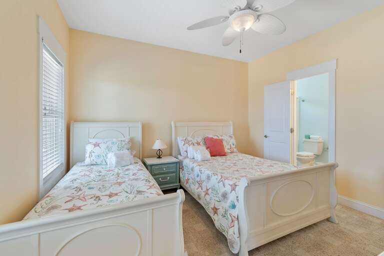 Bedroom 
GW 6-10-25