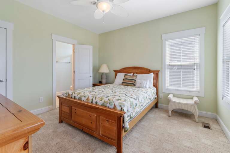 Bedroom 
GW 6-10-25