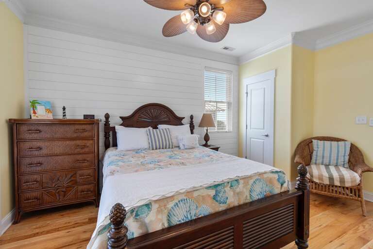 Bedroom 
GW 6-10-25