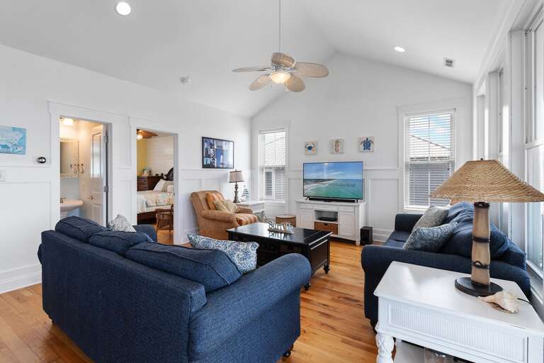 Living Room 
GW 6-10-25